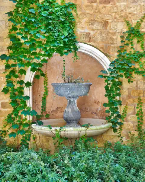 Les plus belles demeures près d'Uzès juillet 2025