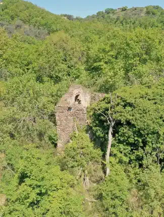 Maison de campagne en pierre avec vue panoramique, grange et ruines d'église, 06019 Molino Vitelli, Ombrie