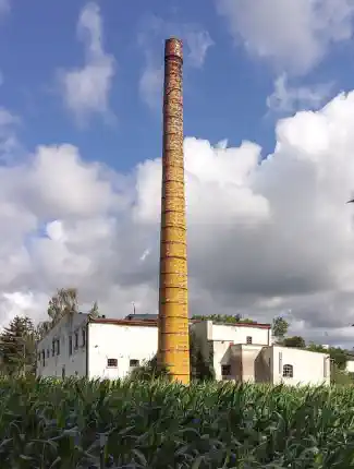 Complexe « Ancienne Fabrique » au bord du lac : projet d’aménagement pour habitat privé et tourisme, Wioska, Cujavie-Poméranie