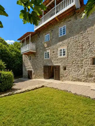Maison de campagne en pierre restaurée avec terrain à Pantón, Ribeira Sacra, O Barrio, Galice