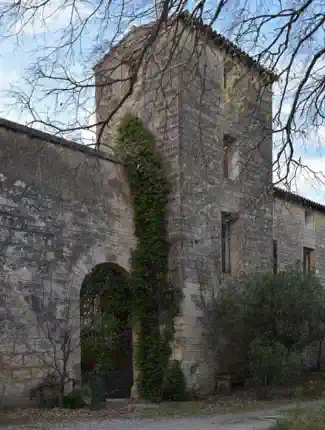 Commanderie templière du 12ème siècle dans un parc, une chapelle, entre Montpellier et Sète, Montpellier, Occitanie