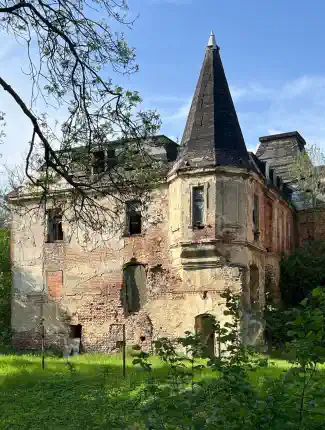 Château près de Wrocław à Komorowice, Komorowice, Basse-Silésie