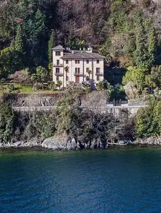 Demeure Belle Époque près de la frontière suisse à Oggebbio avec vue sur le lac, Cannobio, Piémont
