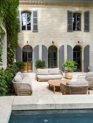 Superbe propriété de caractère au cœur d’Uzès avec jardin et bassin, Uzès, Occitanie