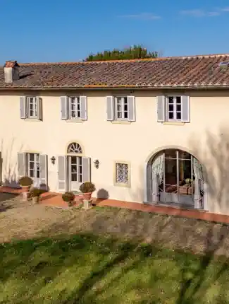 Domaine toscan restauré du XVIIe siècle avec piscine près de Pise et du littoral, San Piero a Grado, Toscane