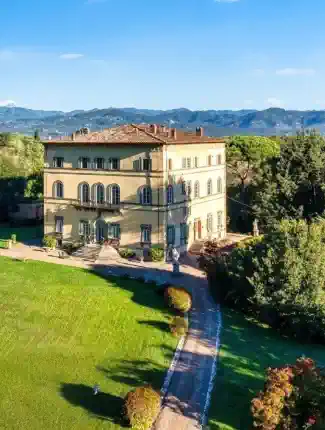 Demeure Renaissance avec grande salle de réception et fresques d’origine près de Lucques, Lucca, Toscane