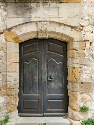 Maison de caractère avec éléments architecturaux d'époque, Uzès, Occitanie