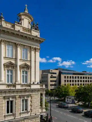 Appartement de caractère avec vue dégagée, Warszawa, Mazovie