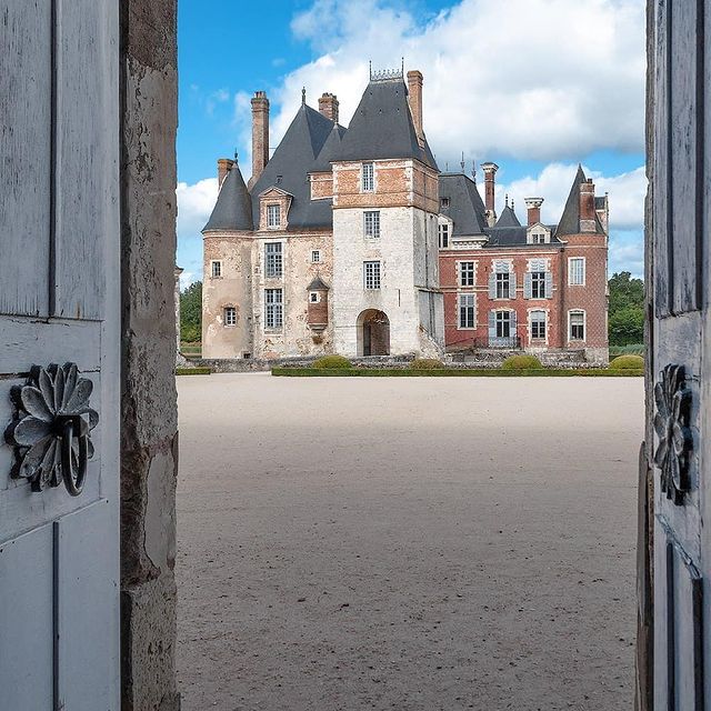 Promouvoir les châteaux en France également à l'international
